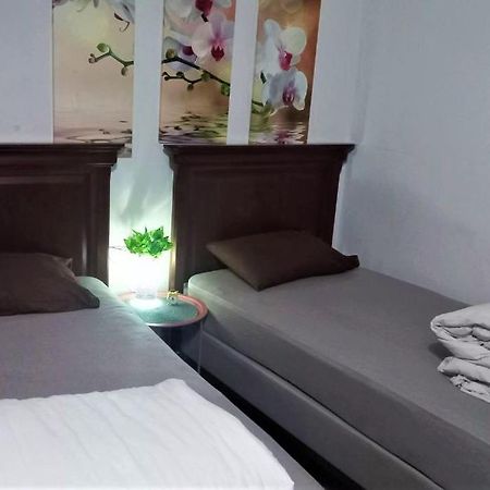 Tapok Hostel Chişinău Extérieur photo