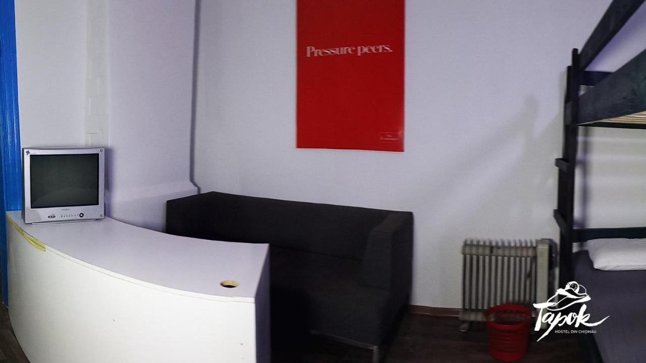 Tapok Hostel Chişinău Extérieur photo